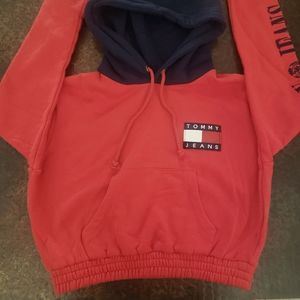 Old school style Tommy Jeans (Hilfiger) crop top